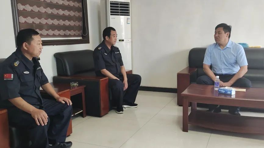 宿州市保安服務(wù)有限公司開展“八一”雙擁走訪慰問活動(dòng)(圖2)